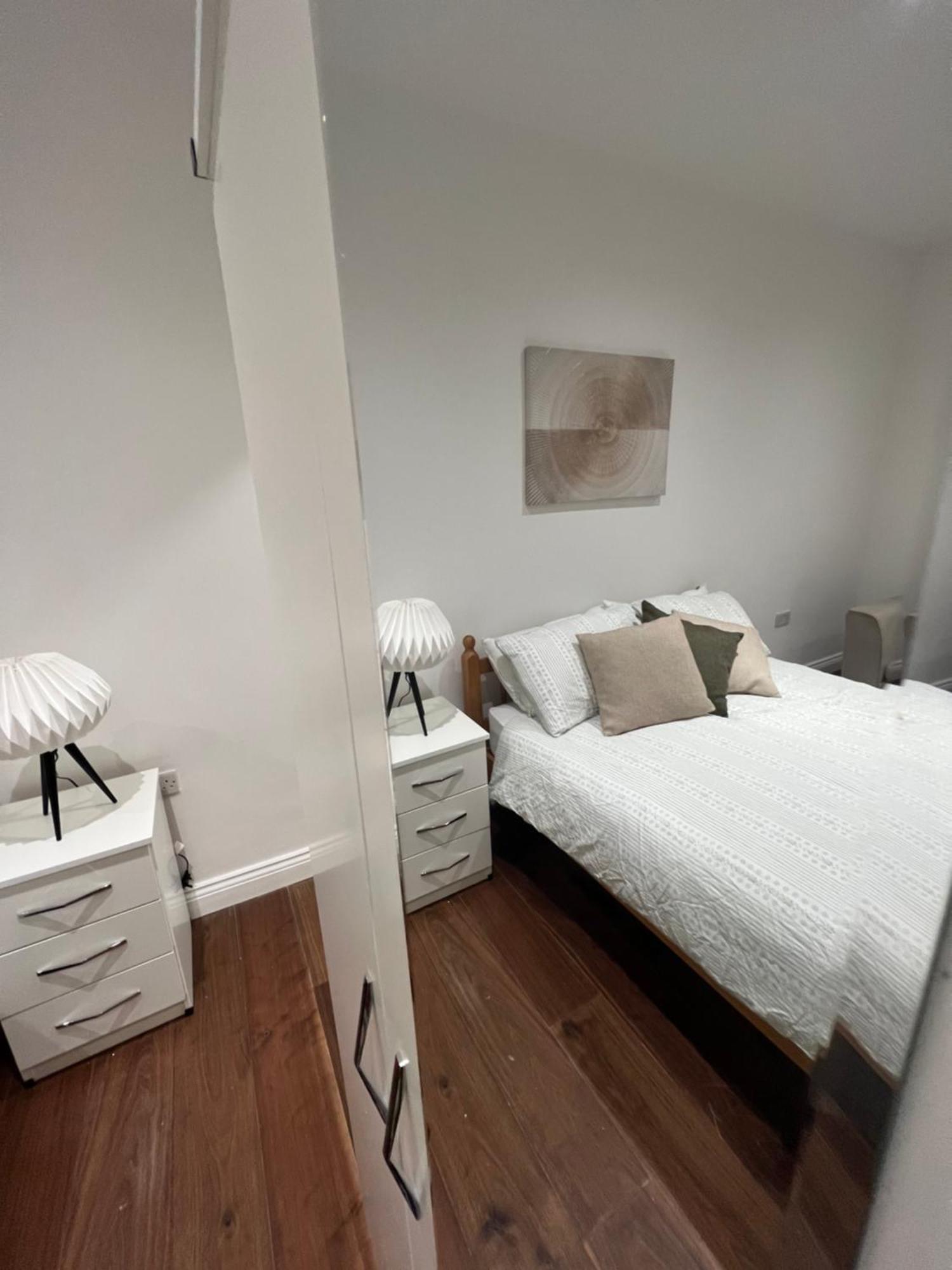 Camden Rooms 2 London Exterior photo